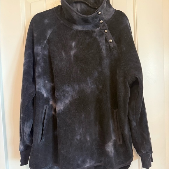 Tops - Cozy warm black grey fleece pullover jacket with button collar women's XL
